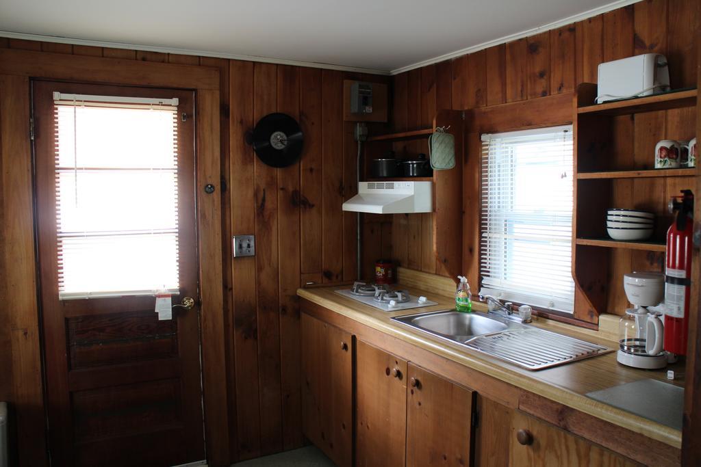 Pine Valley Cabins Thornton Стая снимка